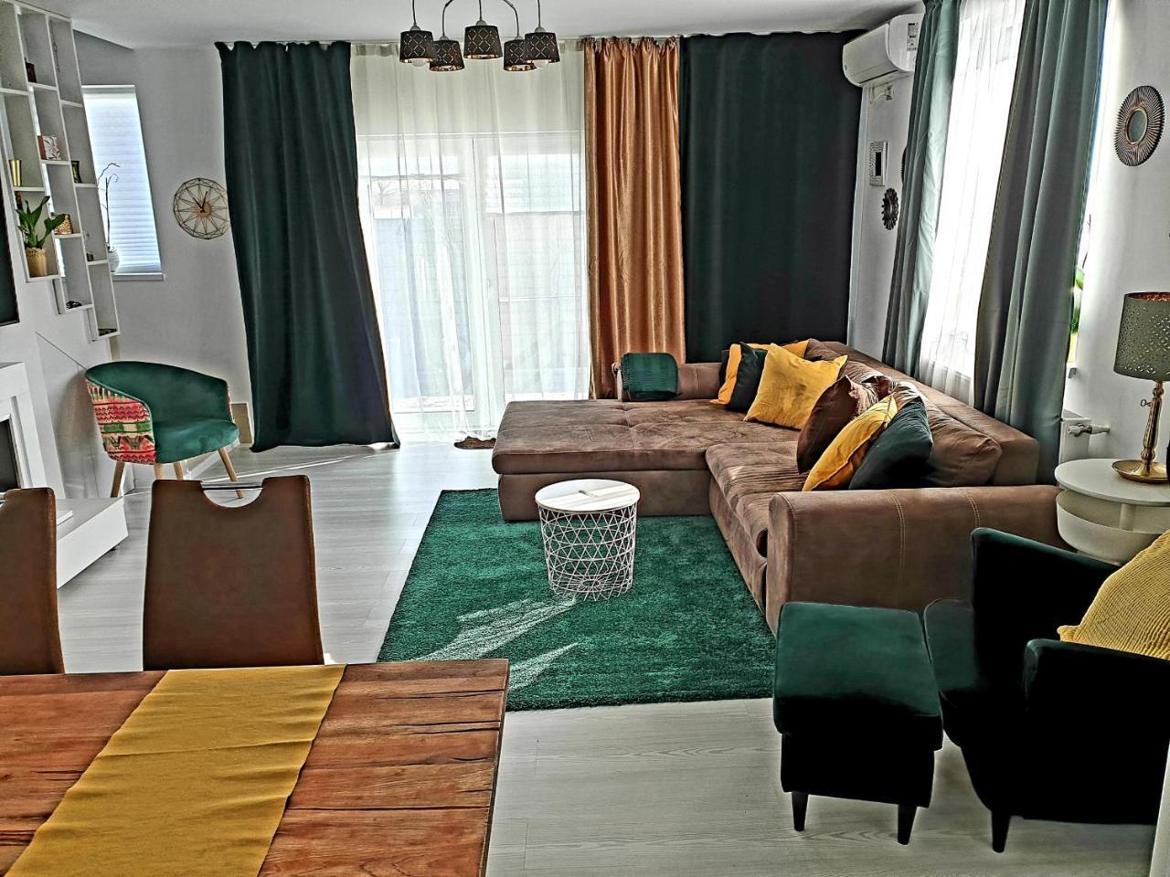 Villagrey Tunari