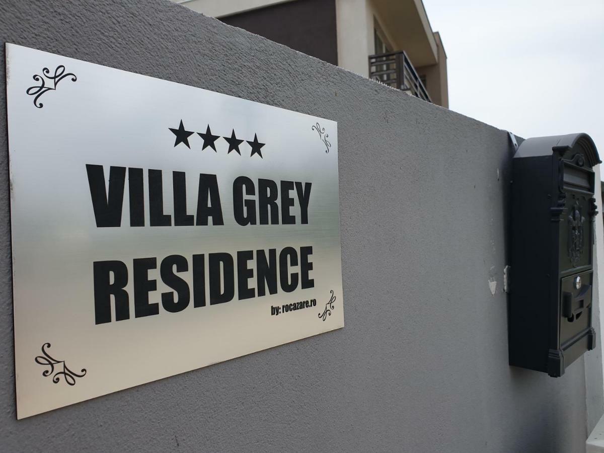Villagrey Tunari *